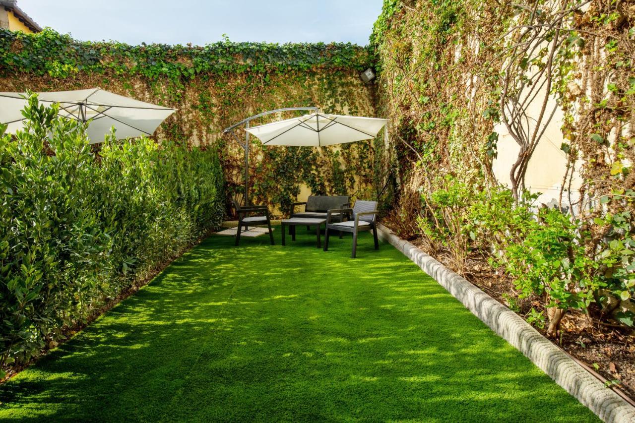 Aurora Garden Lodging - Rooms & Apartment Florence Exterior photo