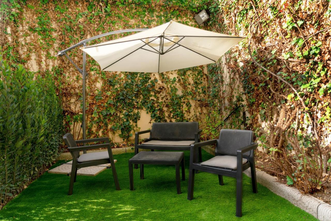 Aurora Garden Lodging - Rooms & Apartment Florence Exterior photo